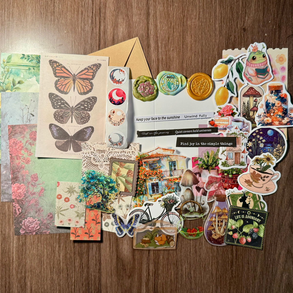 Scrapbook Envelope for Wanderer's